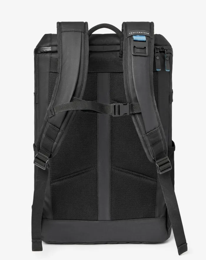 Accessories COOLER BACKPACK 20 Black TravisMathew Luggage and Backpacks