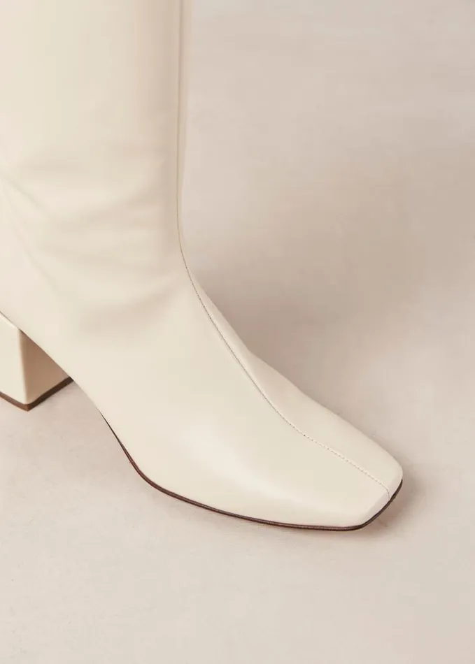 ALOHAS Boots Women Chalk Warm White