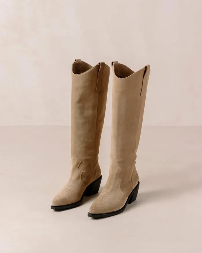 ALOHAS Boots Women Mount 8211 Beige Suede Boots