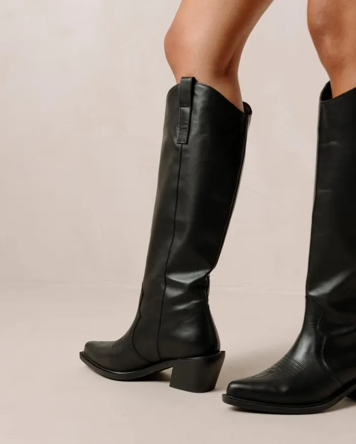 ALOHAS Boots Women Mount 8211 Black Leather Boots