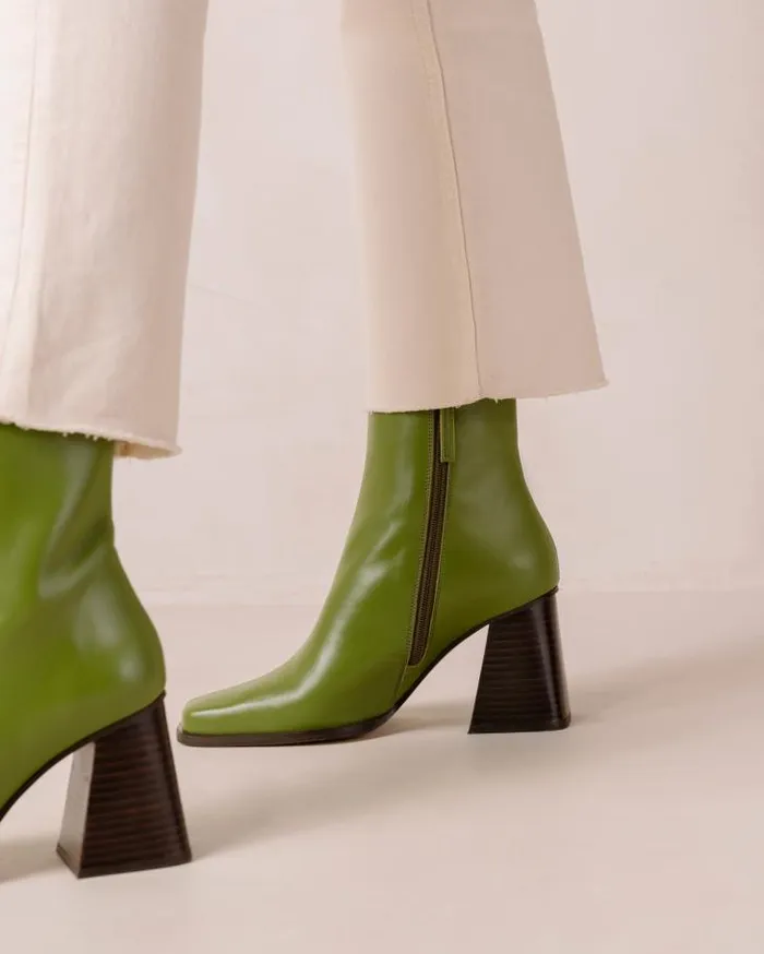 ALOHAS Boots Women South 8211 Bright Green Leather Boots
