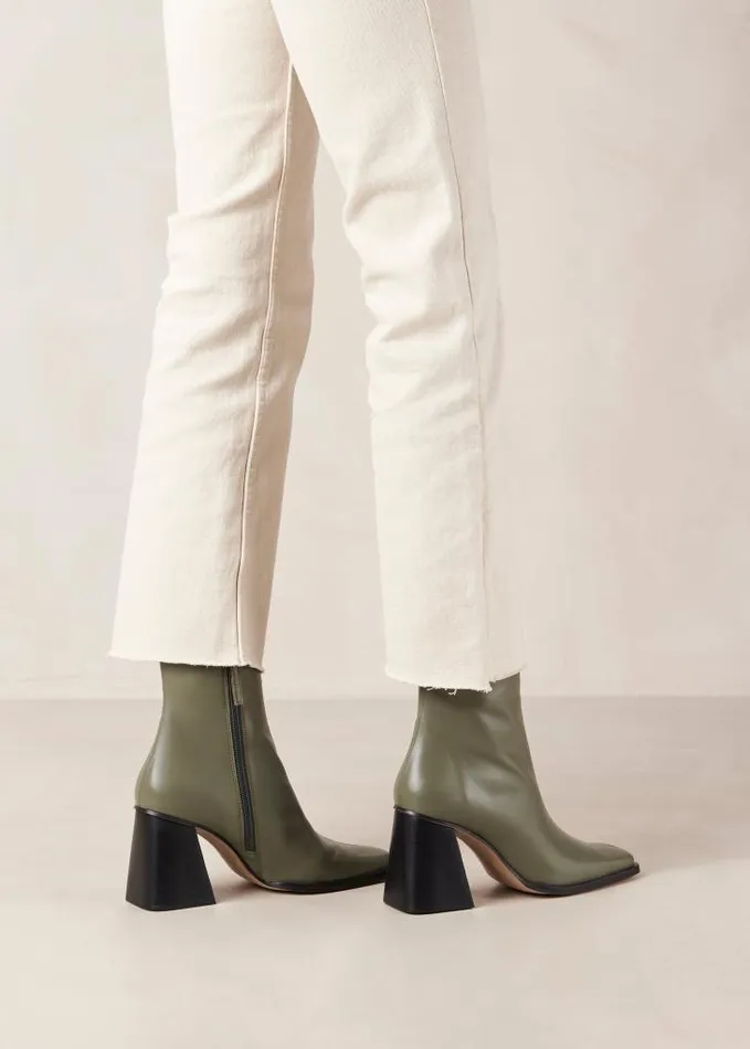 ALOHAS Boots Women South 8211 Green Leather Boots