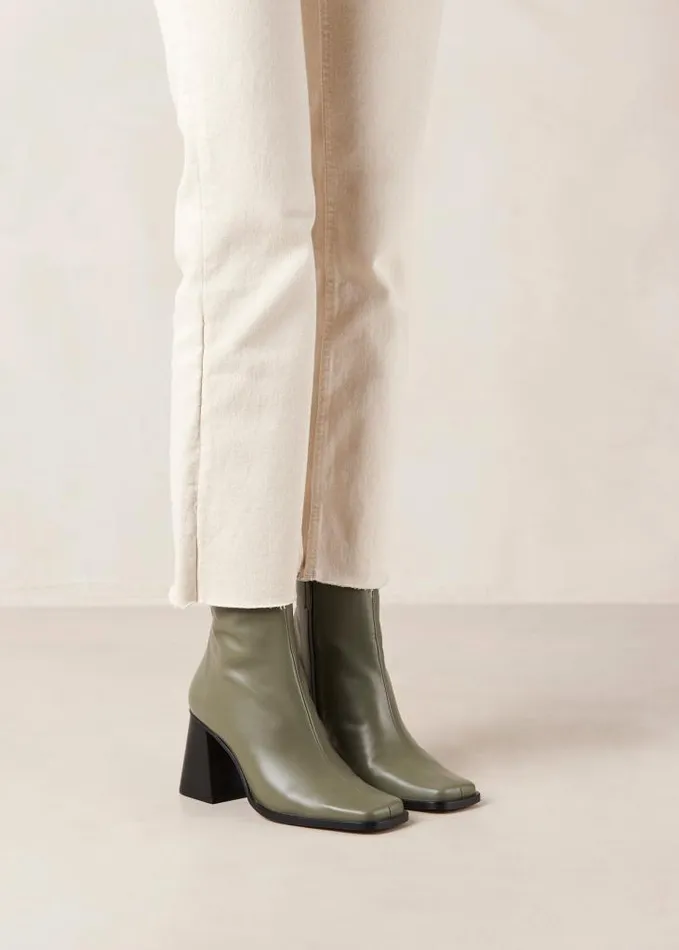ALOHAS Boots Women South 8211 Green Leather Boots