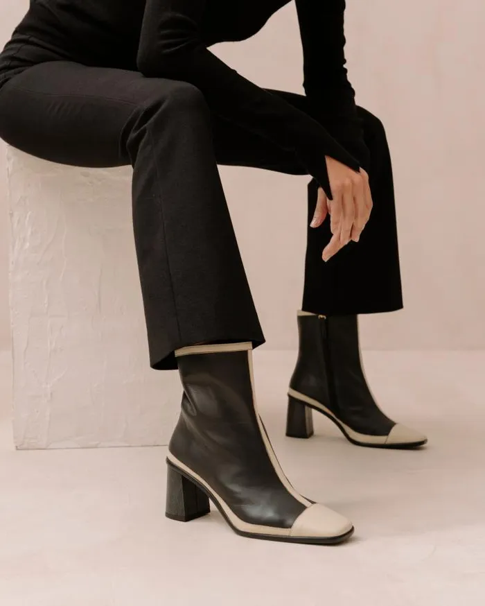 ALOHAS Boots Women West Retro 8211 Black And Cream Leather Boots