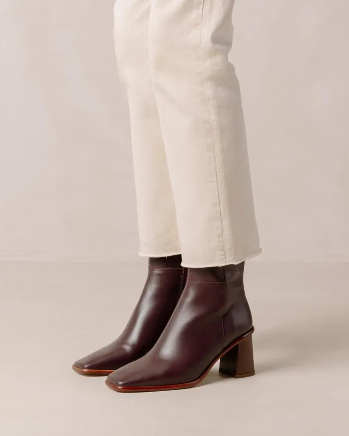 ALOHAS Boots Women West Vintage 8211 Red Leather Boots