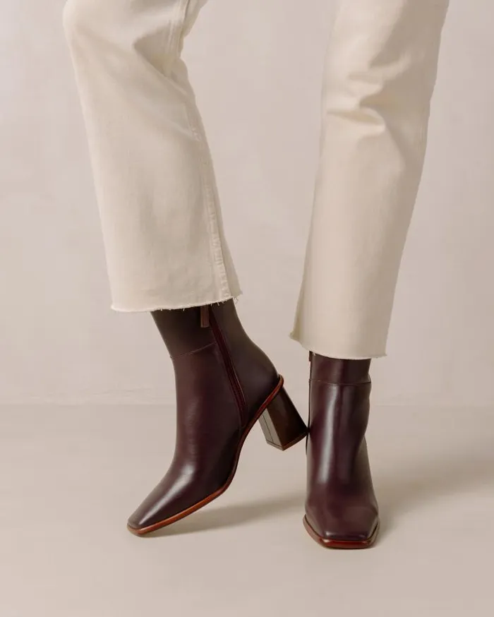 ALOHAS Boots Women West Vintage 8211 Red Leather Boots