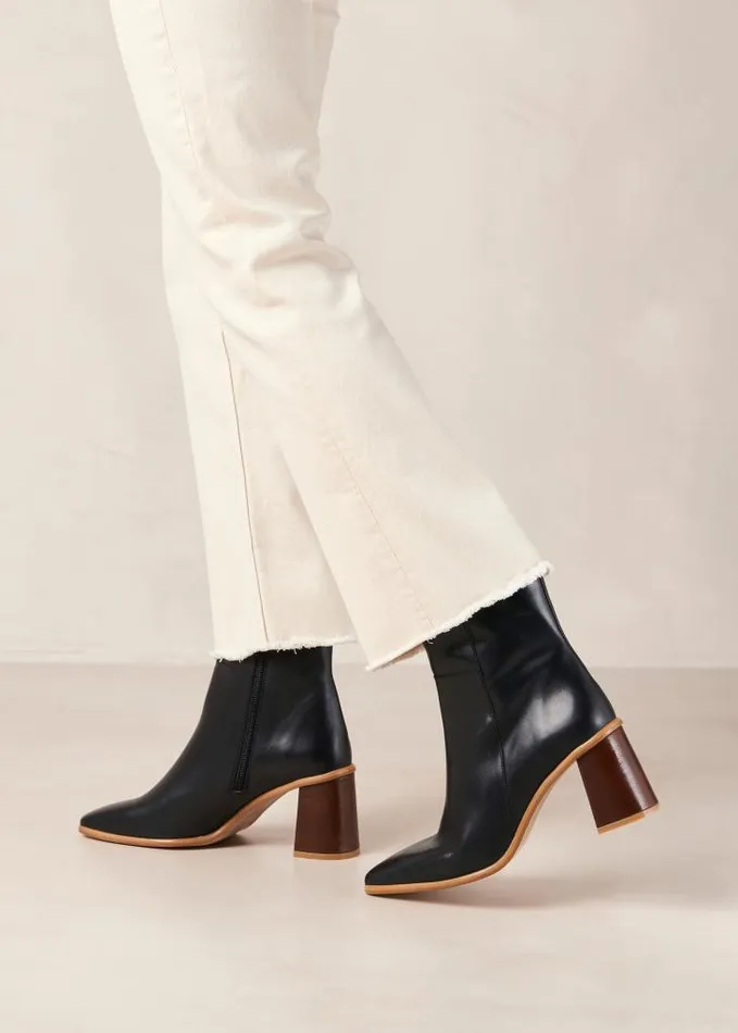 ALOHAS Boots Women West Vintage Black