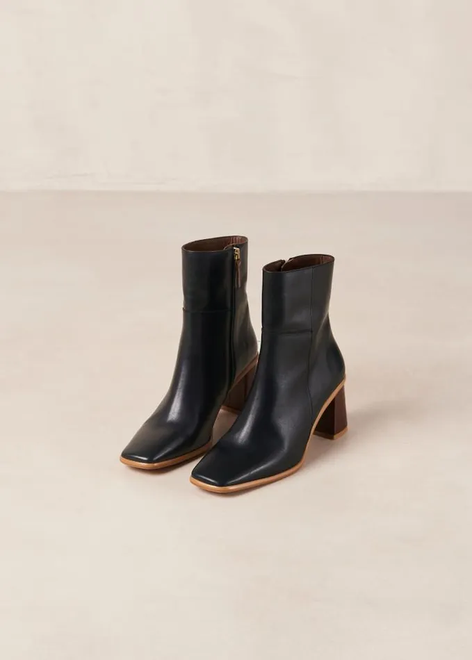 ALOHAS Boots Women West Vintage Black