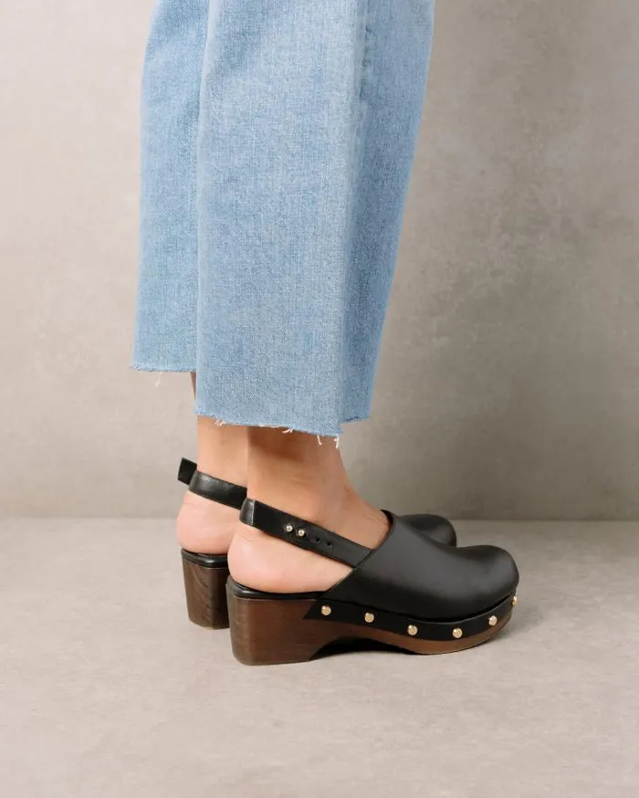 ALOHAS Clogs Women Vinyl 8211 Black Leather Clogs