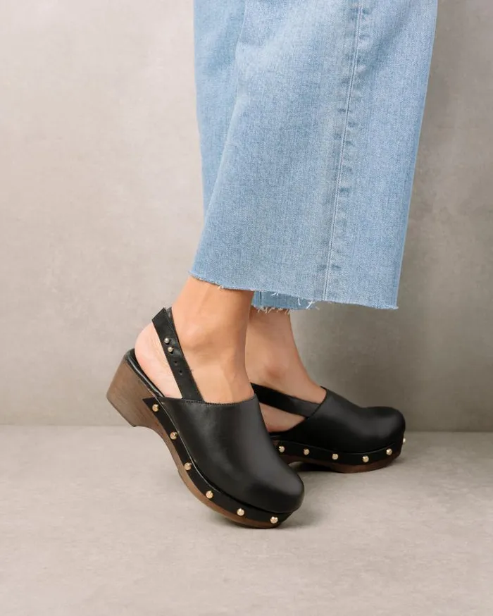 ALOHAS Clogs Women Vinyl 8211 Black Leather Clogs