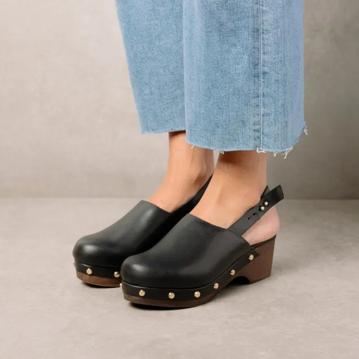ALOHAS Clogs Women Vinyl 8211 Black Leather Clogs