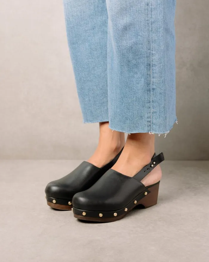 ALOHAS Clogs Women Vinyl 8211 Black Leather Clogs