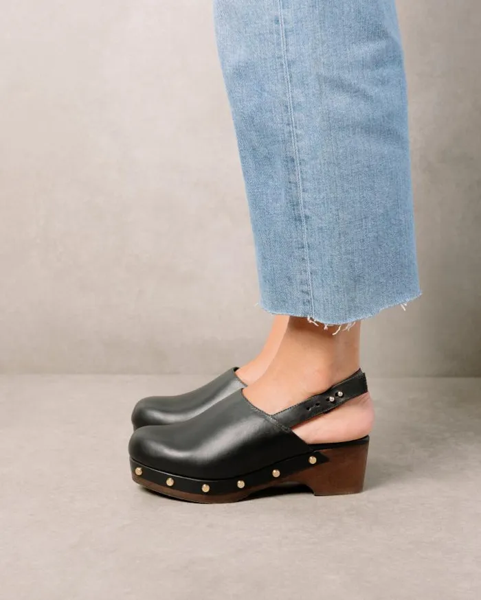 ALOHAS Clogs Women Vinyl 8211 Black Leather Clogs