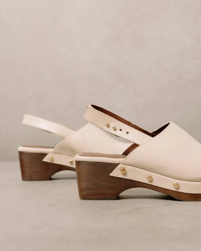 ALOHAS Clogs Women Vinyl 8211 White Leather Clogs