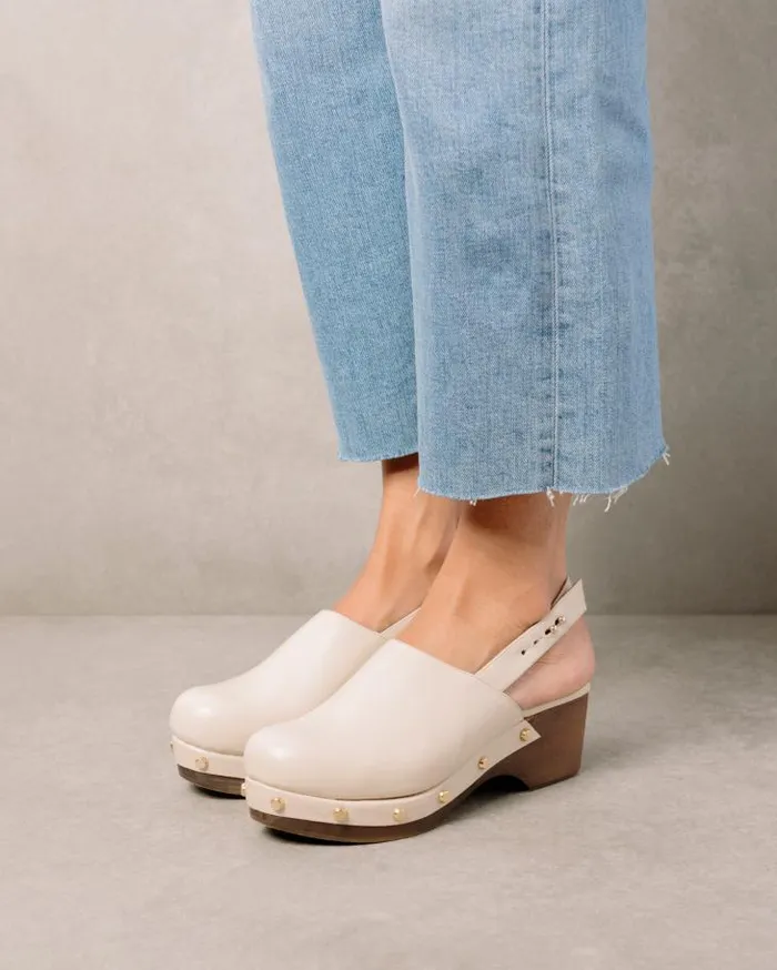 ALOHAS Clogs Women Vinyl 8211 White Leather Clogs