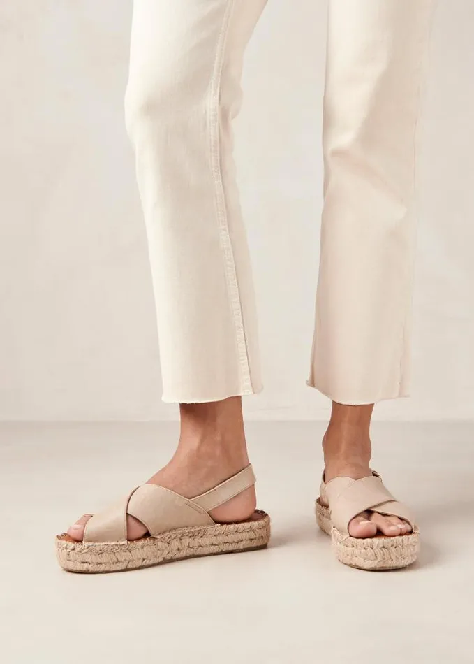 ALOHAS Espadrilles Women Crossed 8211 Cream Vegan Leather Espadrilles