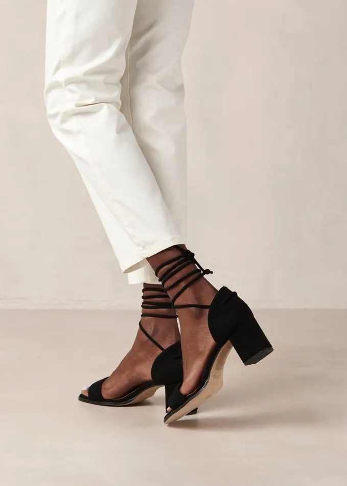 ALOHAS Heels Women Dakota 8211 Black Suede Sandals