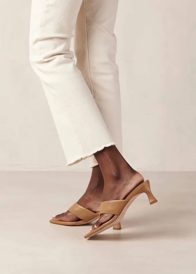 ALOHAS Heels Women Jolla 8211 Brown Vegan Leather Sandals
