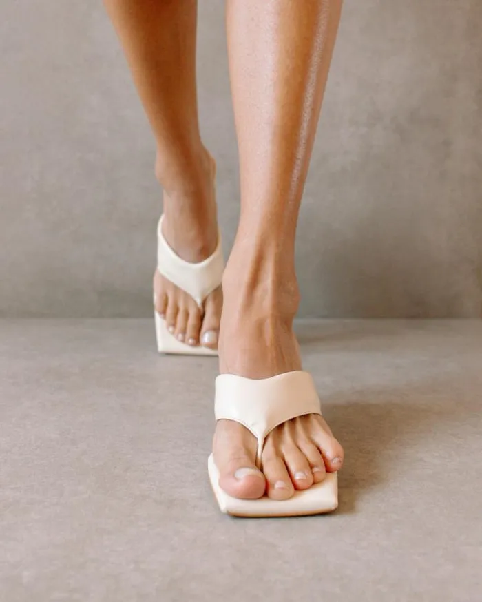 ALOHAS Heels Women Jolla 8211 White Vegan Leather Sandals
