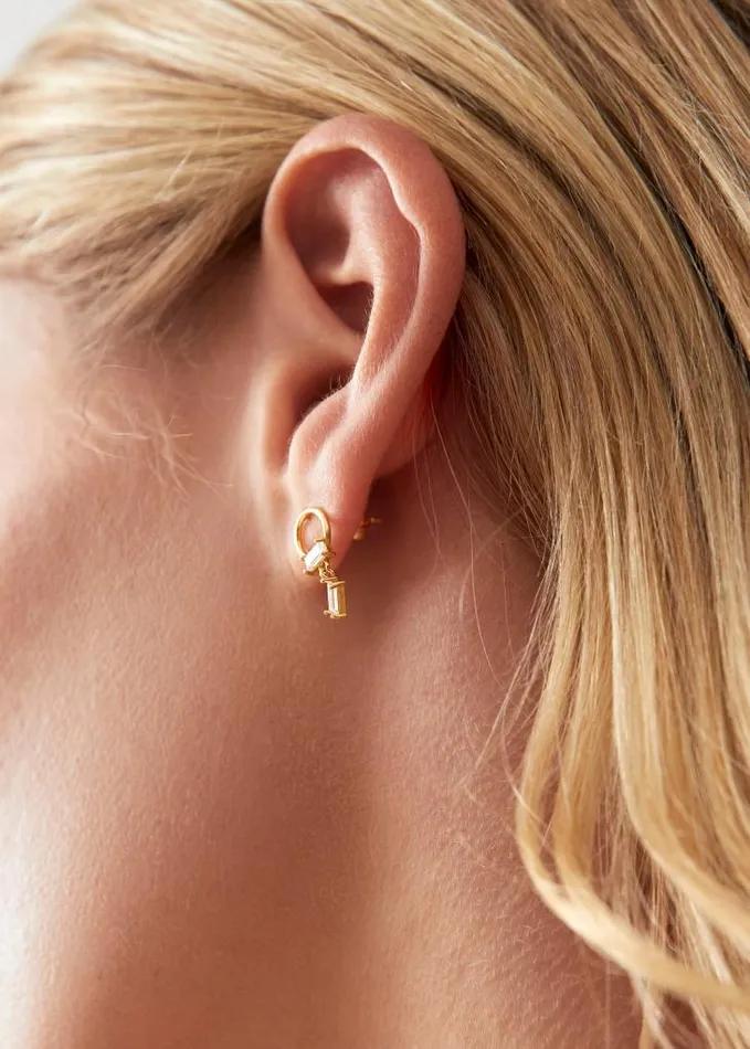 ALOHAS Jewelry Women Fountain 8211 Gold And Clear Crystal Earrings