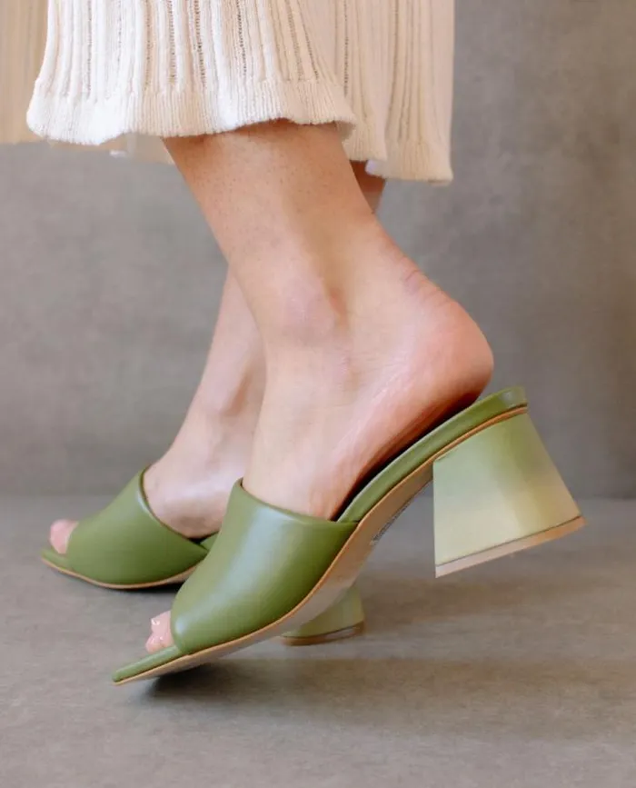 ALOHAS Mules Women Brushed Degrad 8211 Green And Yellow Leather Sandals