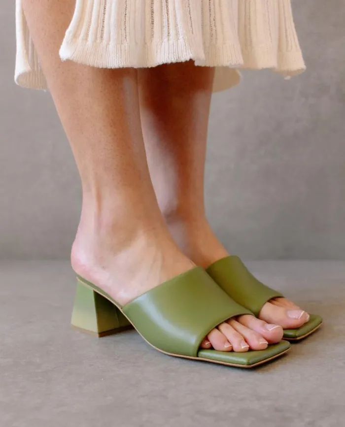 ALOHAS Mules Women Brushed Degrad 8211 Green And Yellow Leather Sandals