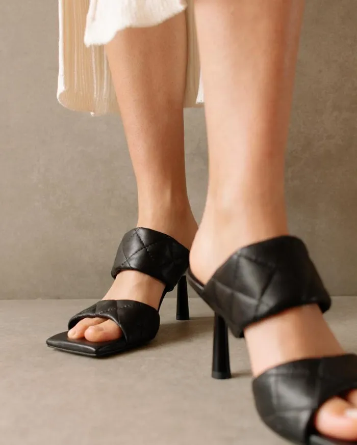 ALOHAS Mules Women Conner 8211 Black Leather Sandals