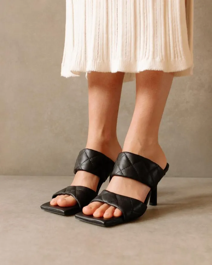 ALOHAS Mules Women Conner 8211 Black Leather Sandals
