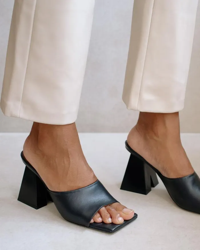 ALOHAS Mules Women Dune 8211 Black Leather Sandals