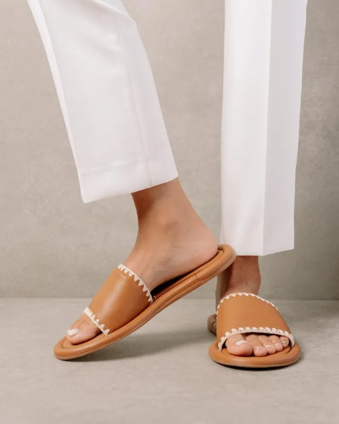 ALOHAS Mules Women Malibu Crochet 8211 Brown Leather Sandals