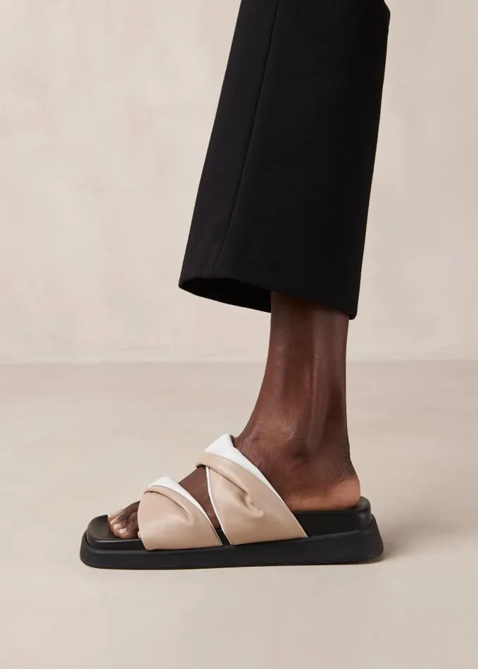 ALOHAS Mules Women Shaka Bicolor 8211 White And Beige Leather Sandals