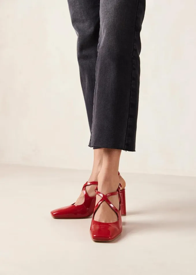 ALOHAS Pumps Women Reggie 8211 Red Patent Pumps