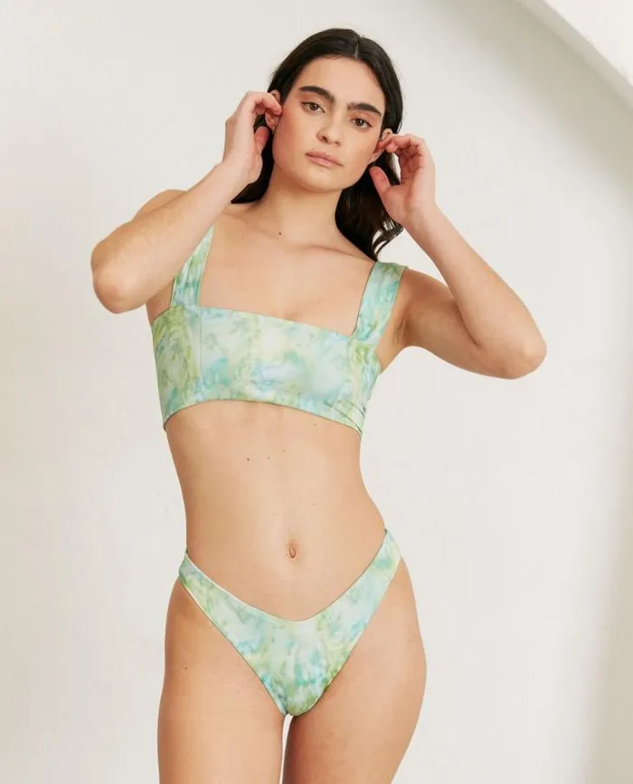 ALOHAS Swimwear Women The Square 8211 Green Recycled Nylon Bikini Top