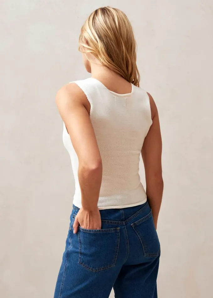 ALOHAS Tops Women Pleasant 8211 White Knit Top