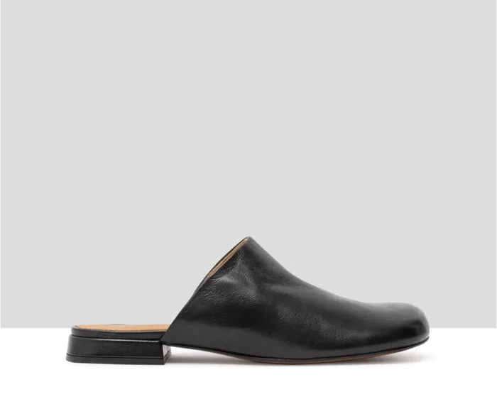 Audley Shoes Low Heel Leather Shoe Janan Black Women Medium Heel