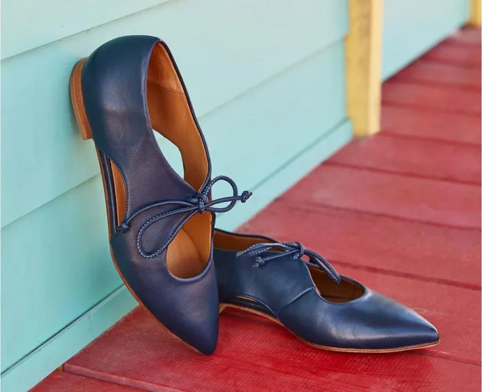 Audley Shoes Low Heel Leather Shoe Jazmin Blue Women Medium Heel