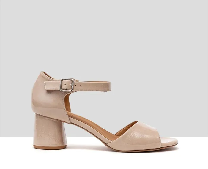 Audley Shoes Medium Heel Leather Sandal Hadara Beige Women Medium Heel