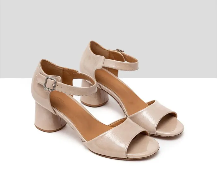 Audley Shoes Medium Heel Leather Sandal Hadara Beige Women Medium Heel