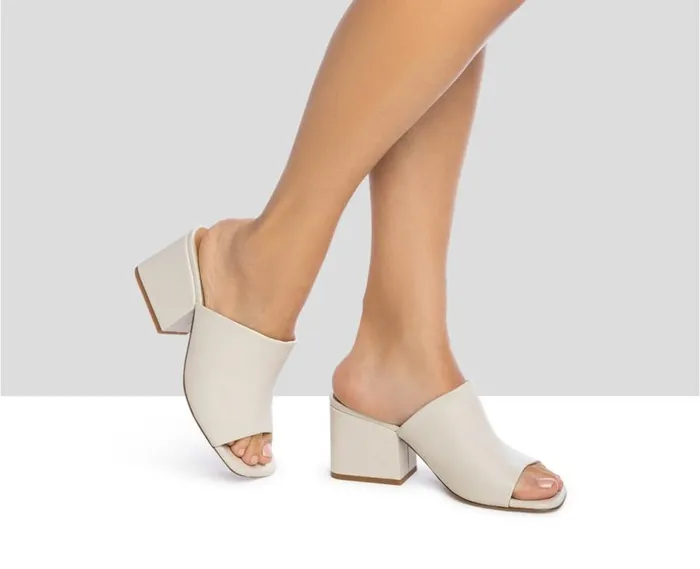 Audley Shoes Medium Heel Leather Sandal Jolanda Bone Women Medium Heel