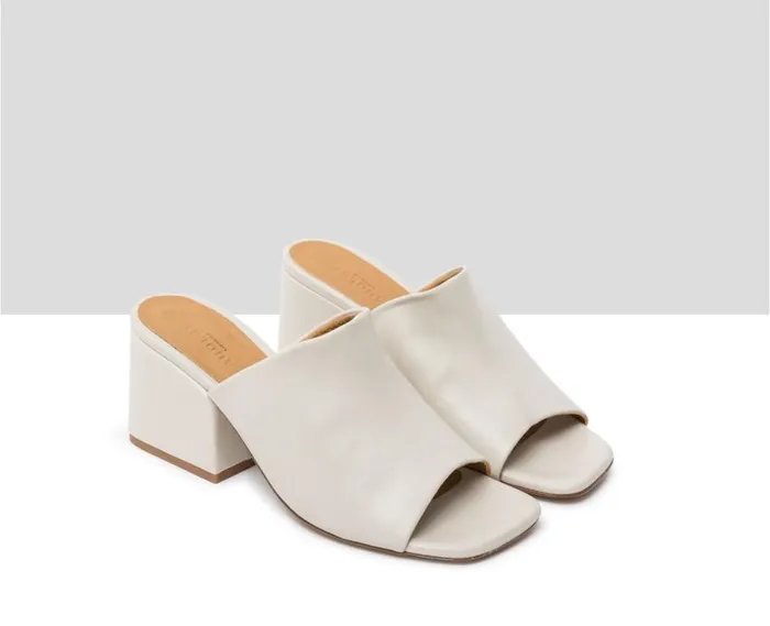 Audley Shoes Medium Heel Leather Sandal Jolanda Bone Women Medium Heel