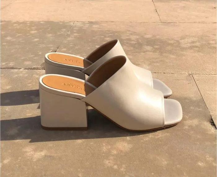 Audley Shoes Medium Heel Leather Sandal Jolanda Bone Women Medium Heel