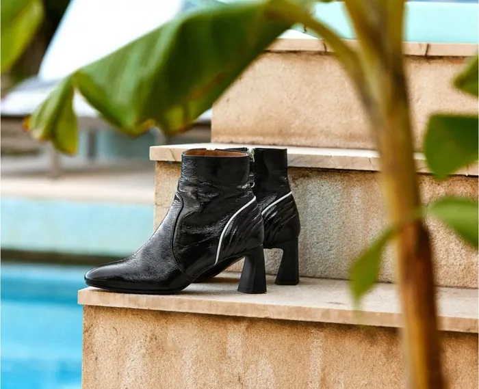 Audley Shoes Mid Heel Leather Booties Elsa Black Women Medium Heel