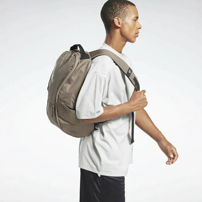 Bags and Backpacks MensWomens Reebok One Series Training Graphic Backpack Medium Trek Grey Bags and Backpacks MensWomens Reebok One Series Training Graphic Backpack Medium Trek Grey