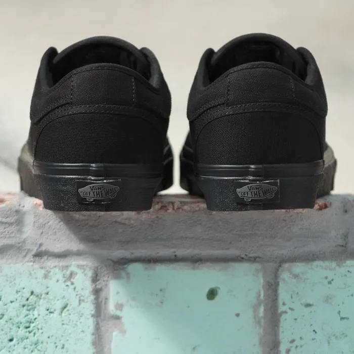 BMX Shoes Men Vans Chukka Low Blackout BMX Shoes Men Vans Chukka Low Blackout