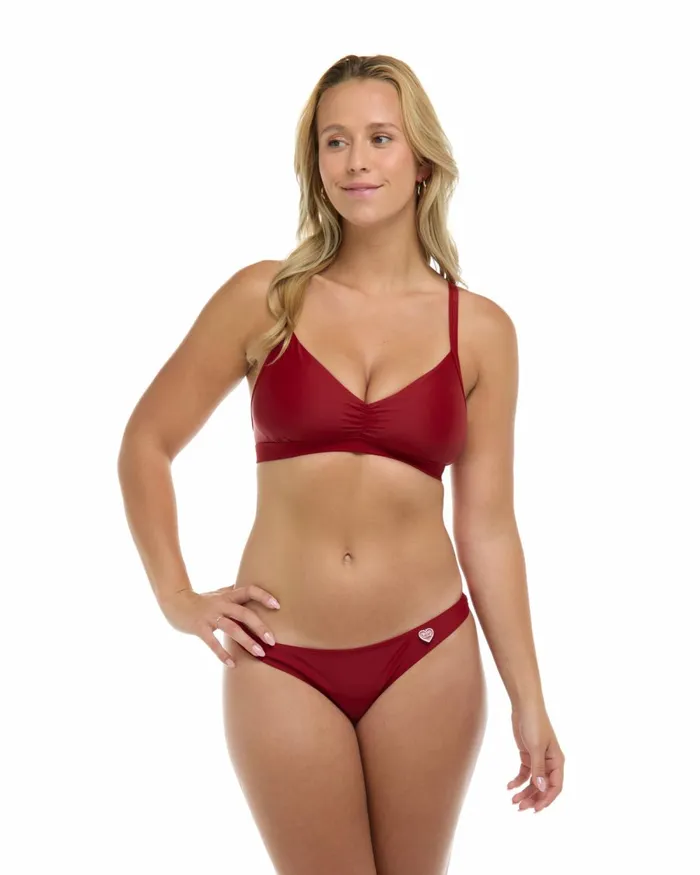 Body Glove DF Cup Tops Smoothies Drew DF Cup Swim Top 8211 Cranberry 8211 Women Body Glove DF Cup Tops Smoothies Drew DF Cup Swim Top 8211 Cranberry 8211 Women