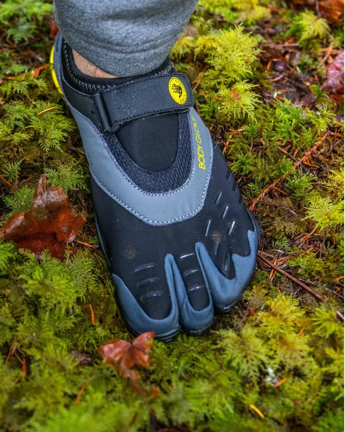 Body Glove Water Shoes 3T Barefoot Max Water Shoes 8211 BlackYellow 8211 Boards Body Glove Water Shoes 3T Barefoot Max Water Shoes 8211 BlackYellow 8211 Boards