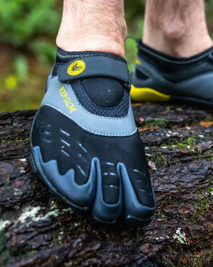 Body Glove Water Shoes 3T Barefoot Max Water Shoes 8211 BlackYellow 8211 Boards