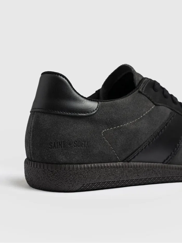 Broadway Sneaker 8211 Black Black Women Saint And Sofia All Sneakers