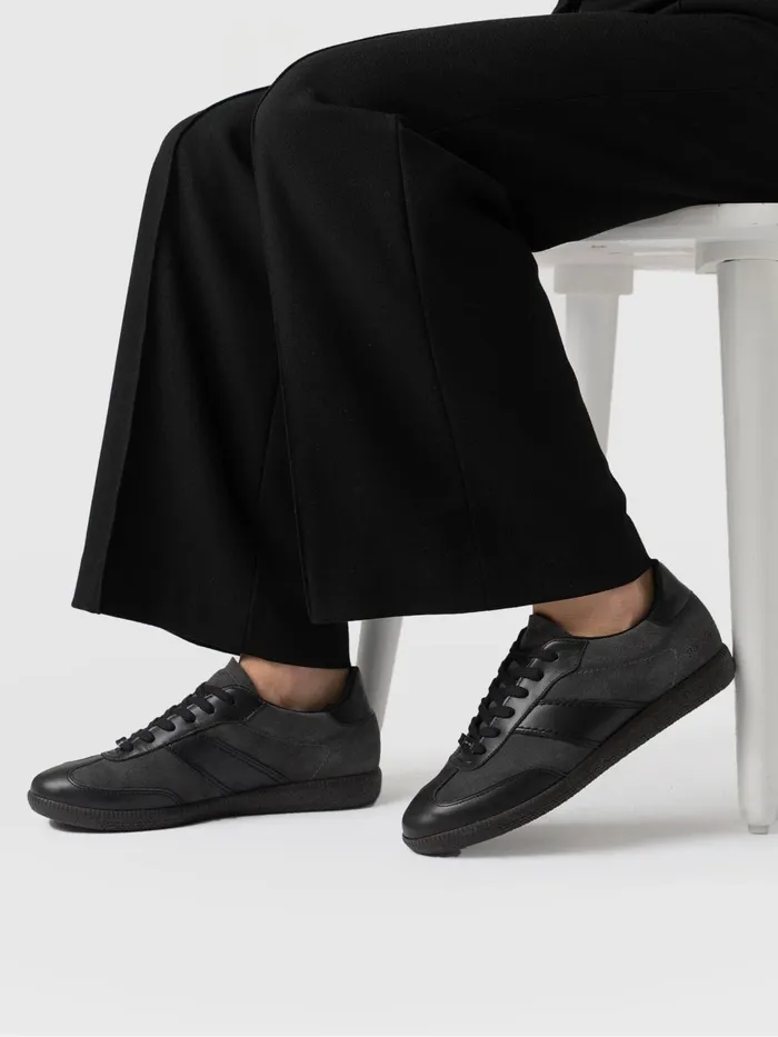 Broadway Sneaker 8211 Black Black Women Saint And Sofia All Sneakers