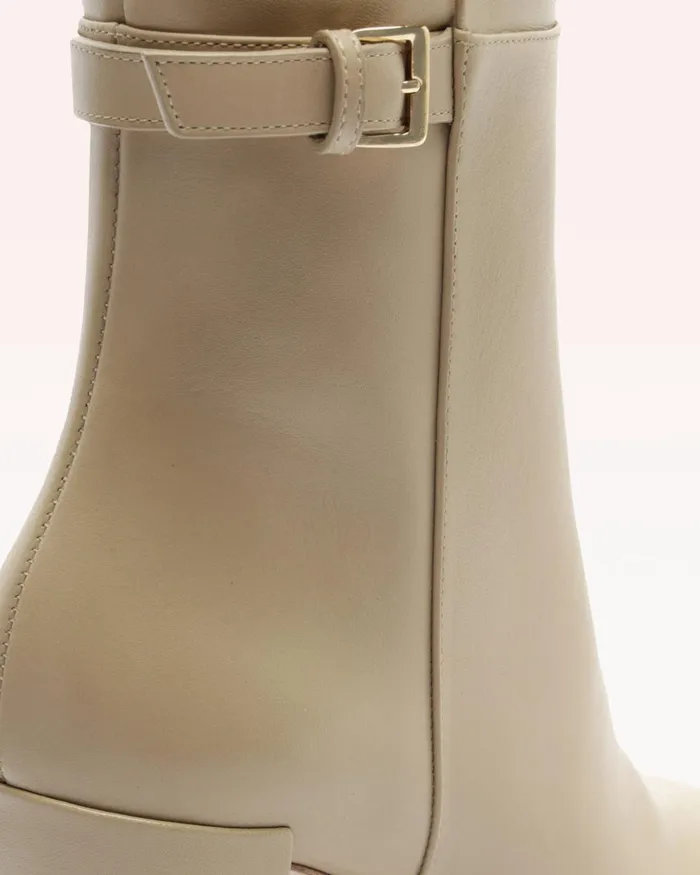 Candance Leather Boot 8211 Luxury Leather Boots 8211 Riding Boots With Heels Chalk Women Alexandre Birman Boots